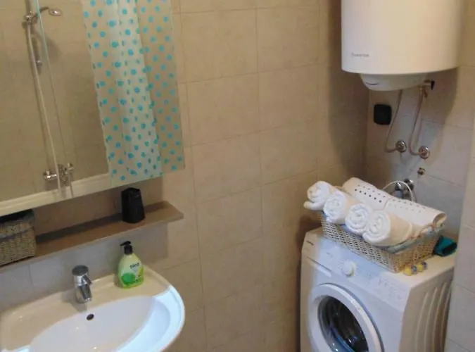 Апартаменти Augusta Задар